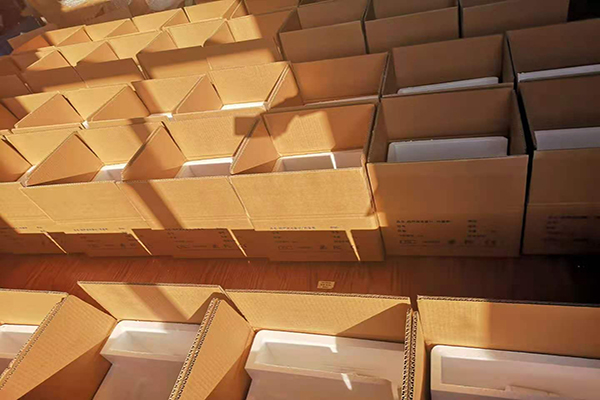 5、大連海峰外夾式超聲波流量計(jì)